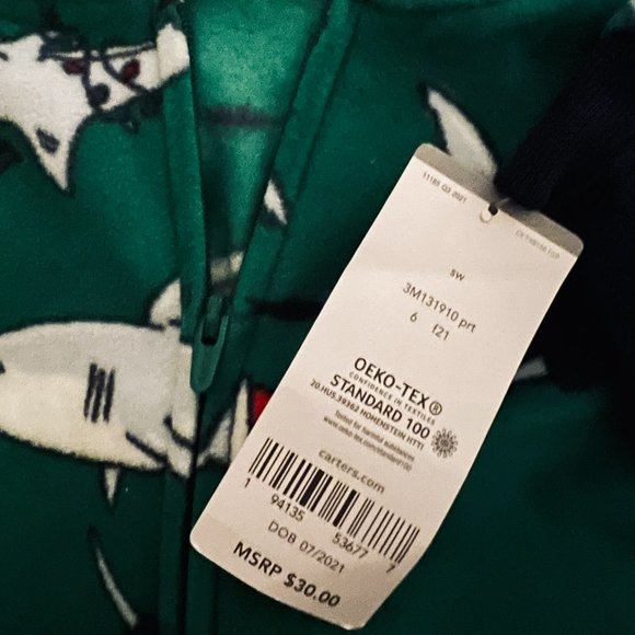 CARTER'S Boy's Footed 1 Piece Sleeper "Holiday Sharks" Pajama NWT Size 6 - Picture 3 of 9